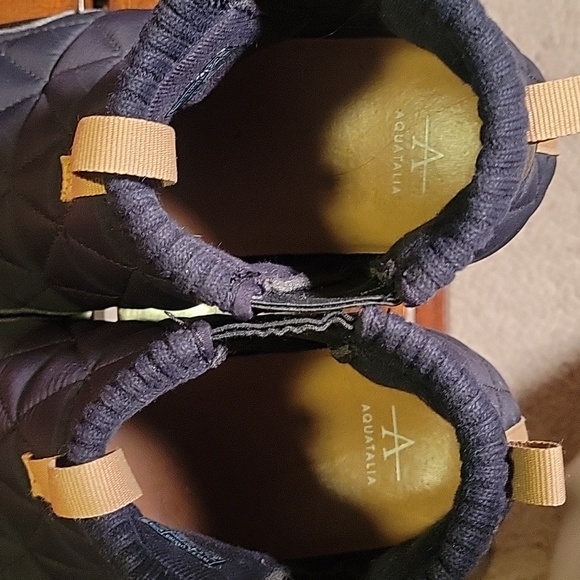 Teva Ember Black Slippers Booties - Picture 8 of 9